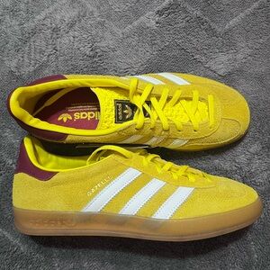 Adidas Gazelle Yellow and Burgandy Athletic Shoes